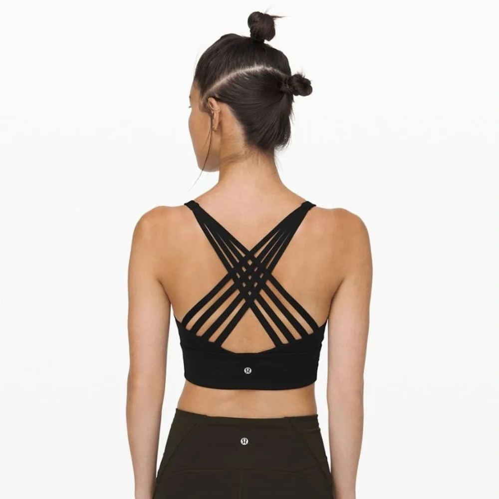 Lululemon Free to Be Moved Bra black color size 6